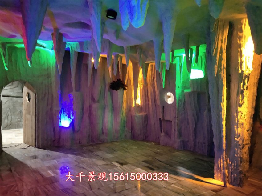 點(diǎn)擊查看詳細(xì)信息<br>標(biāo)題：溶洞民宿 閱讀次數(shù)：458